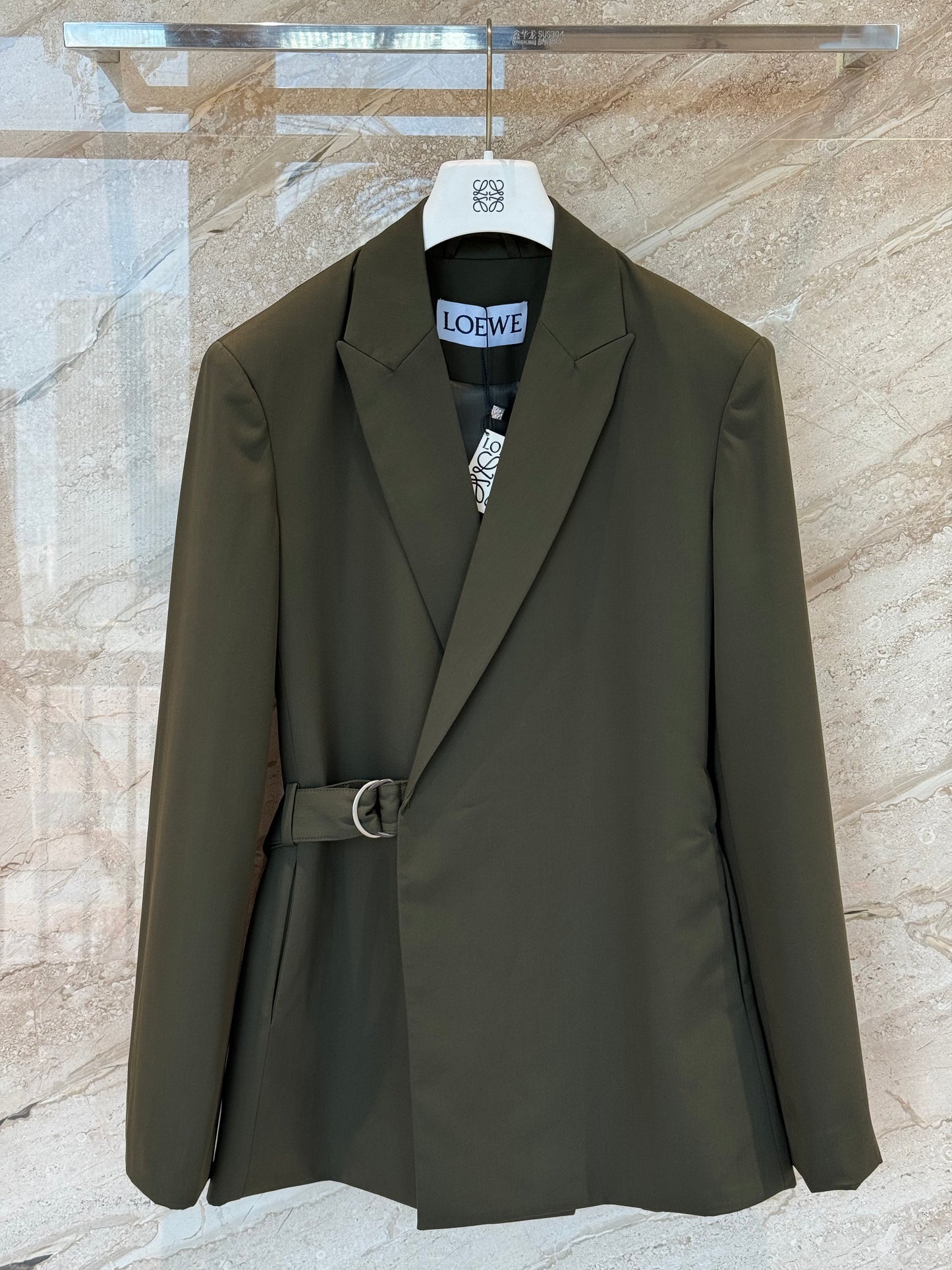 LOEW BLAZER
