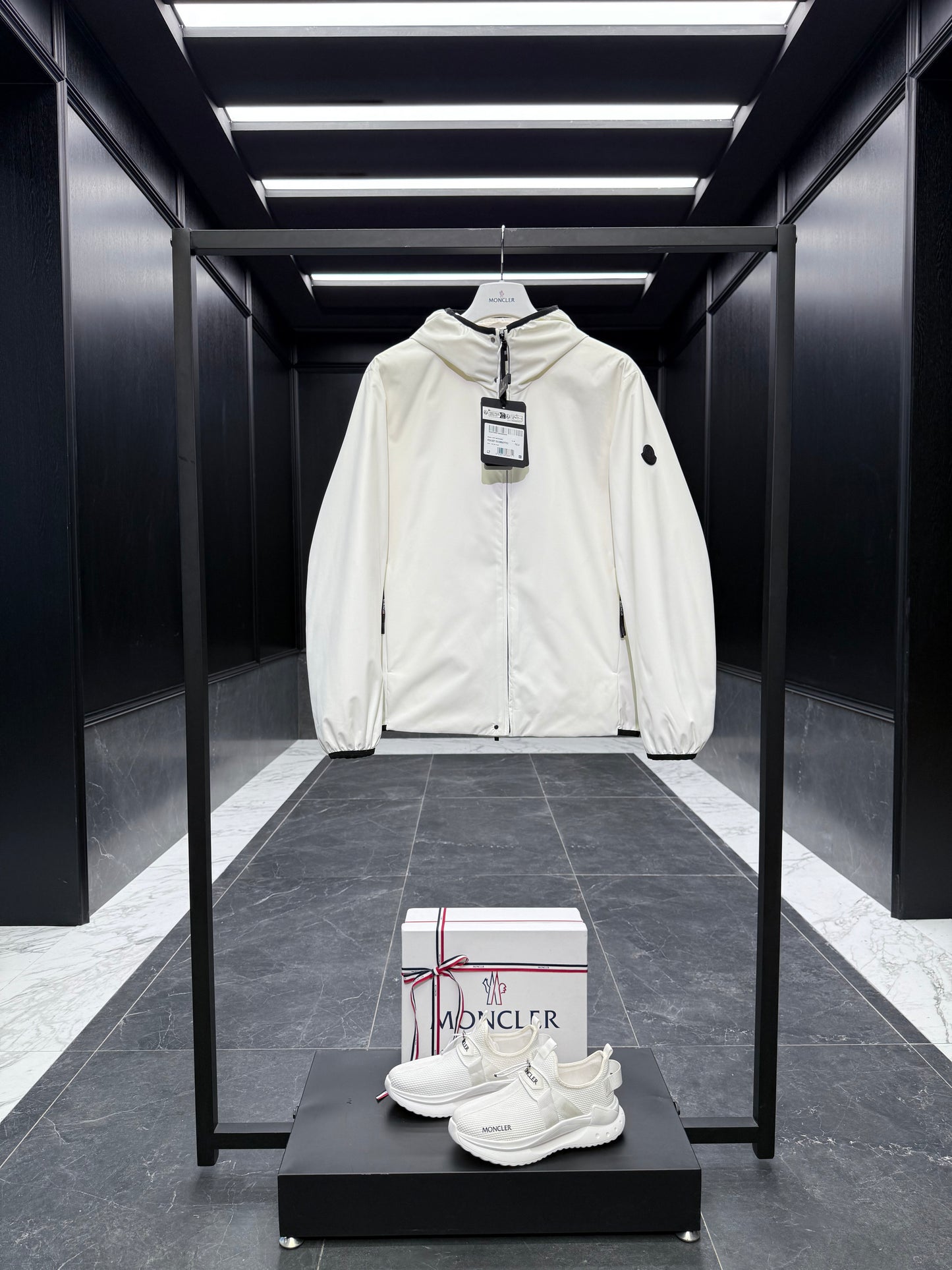 MONC POLSET JACKET