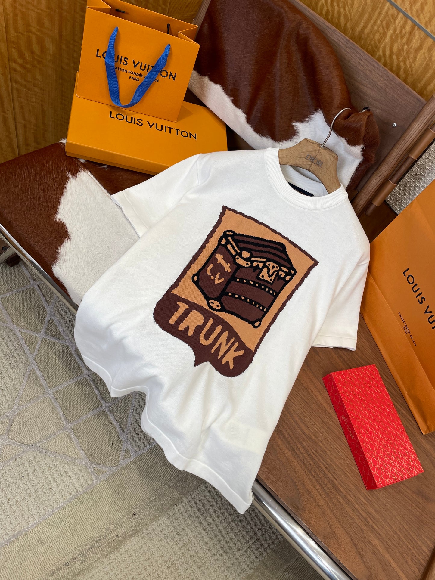 LOU T-SHIRT