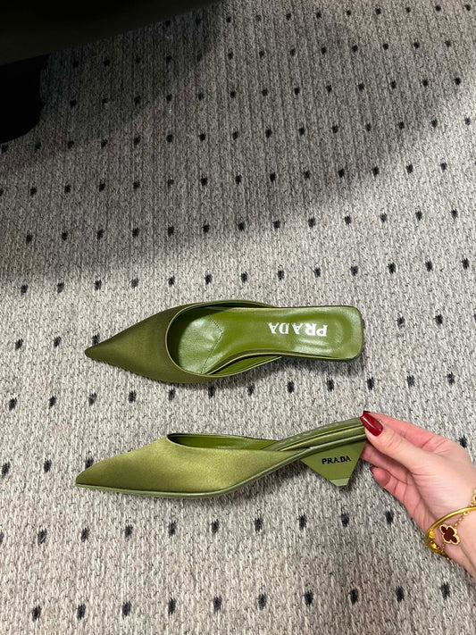 PD HEELS