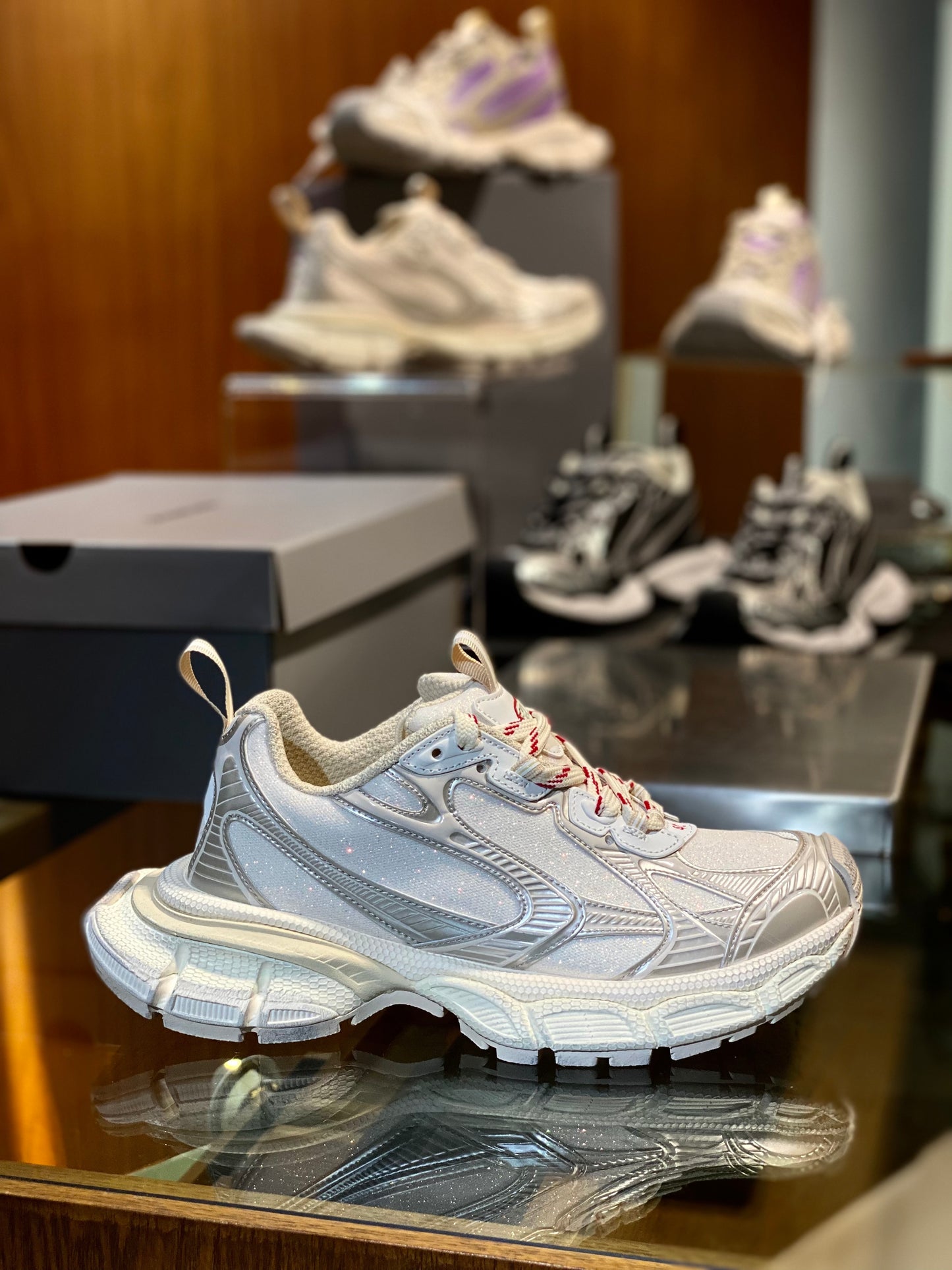 BAL 3XL TRAINERS