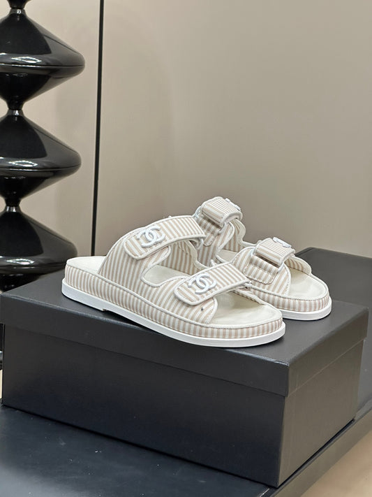 CC SANDALS