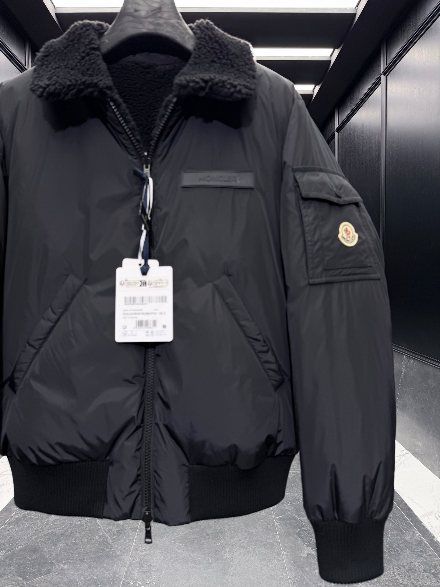 MONC MAULEVRIER JACKET