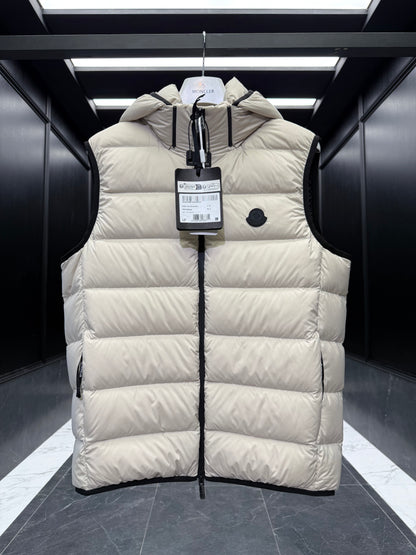 MONC VALMASQUE VEST