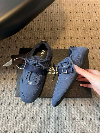 PD COLLAPSE SNEAKERS