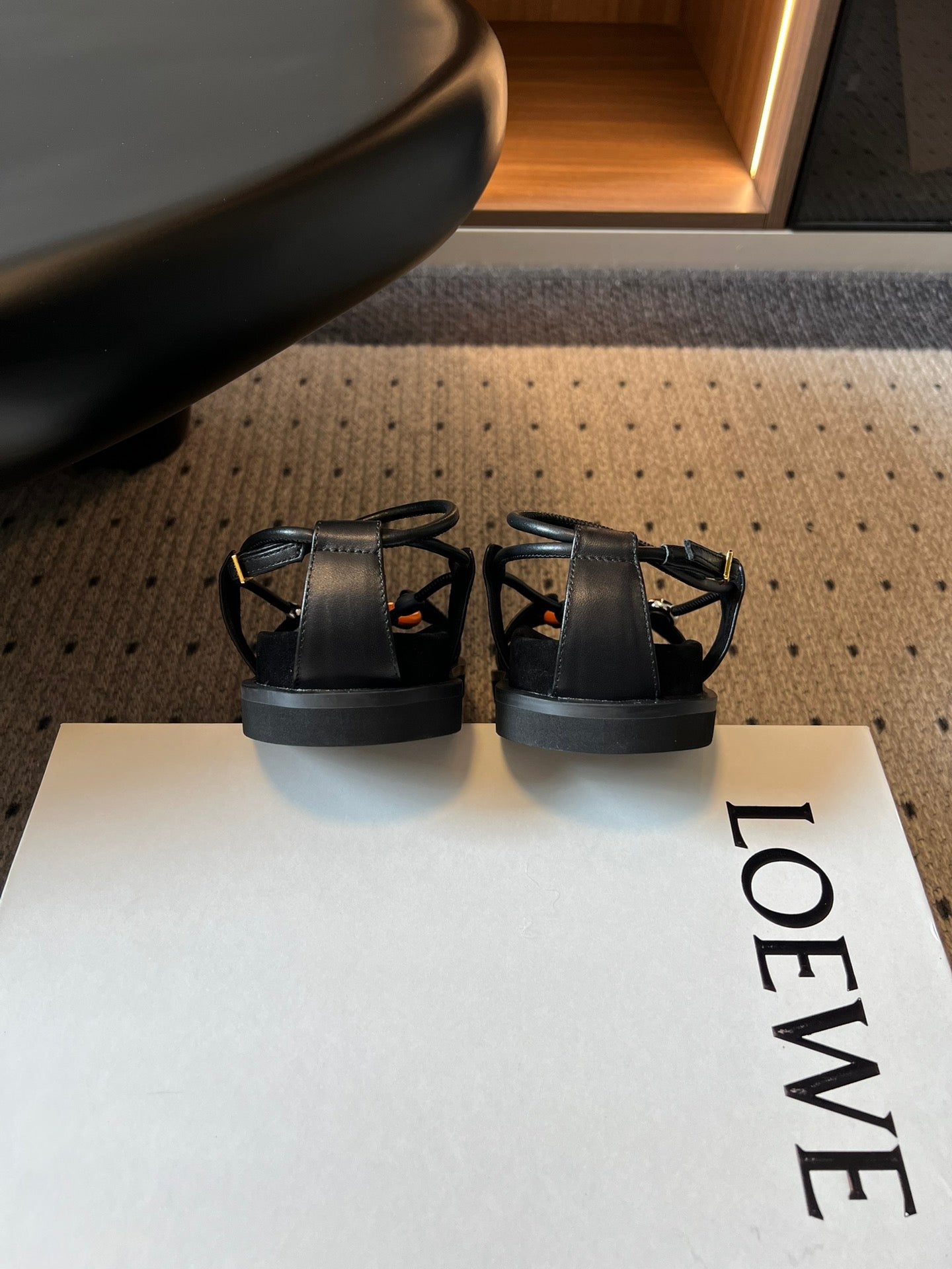 LOEW SANDALS