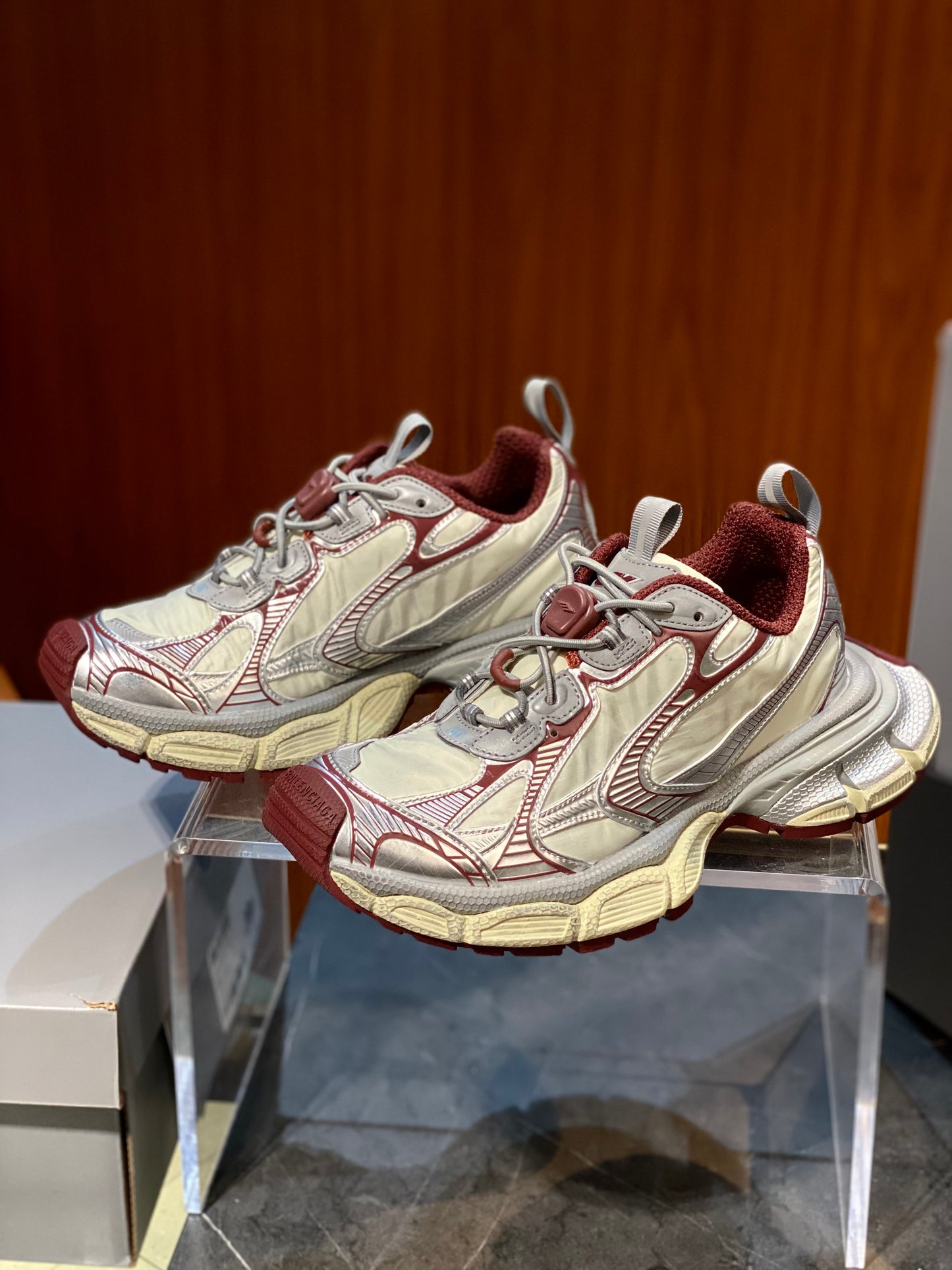 BAL 3XL TRAINERS
