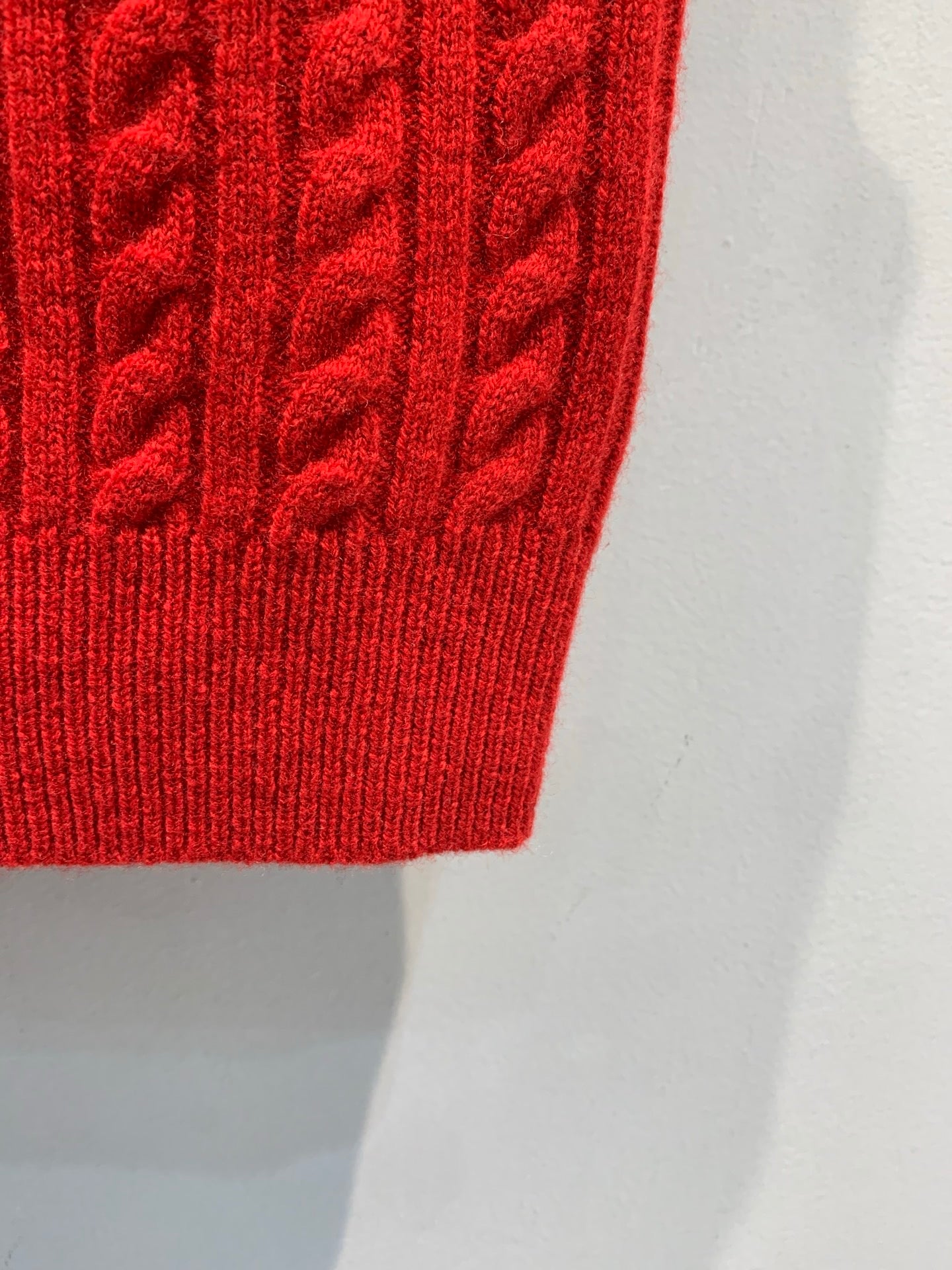 MIU M KNITTED VEST
