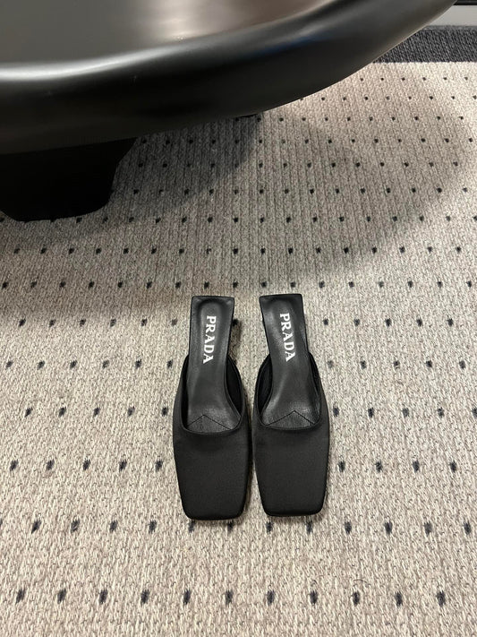 PD HEELS