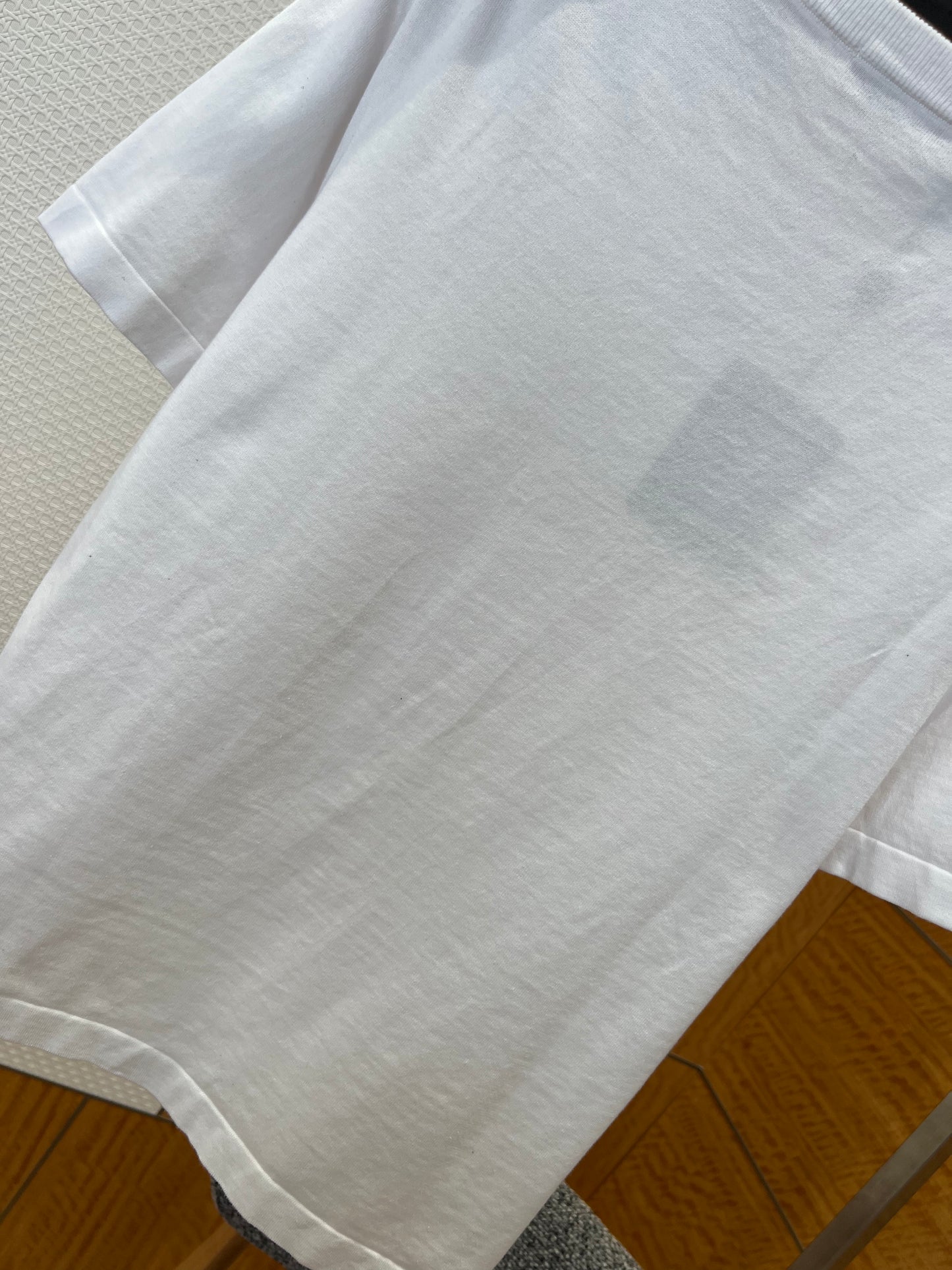 LOU T-SHIRT