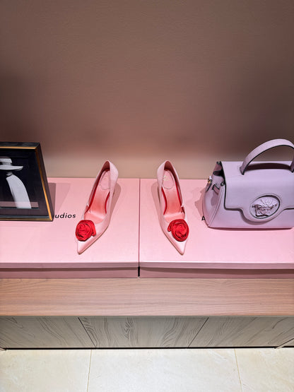ROGER V HEELS