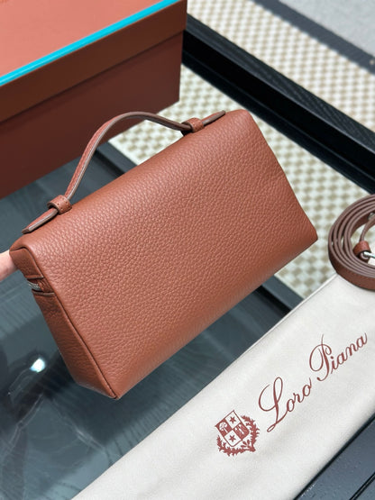 LORO P EXTRA POCKET L19 BAG