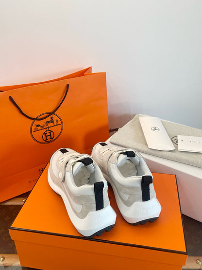 HERM LOOP SNEAKER