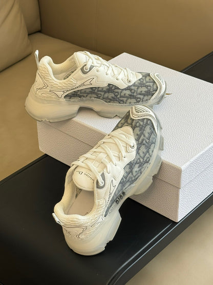 CD VIBE SNEAKERS