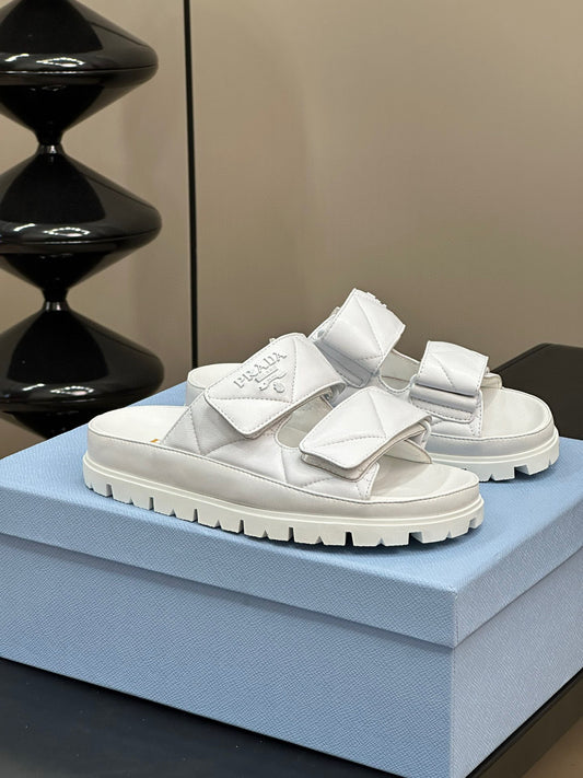 PD NAPPA LEATHER SLIDES