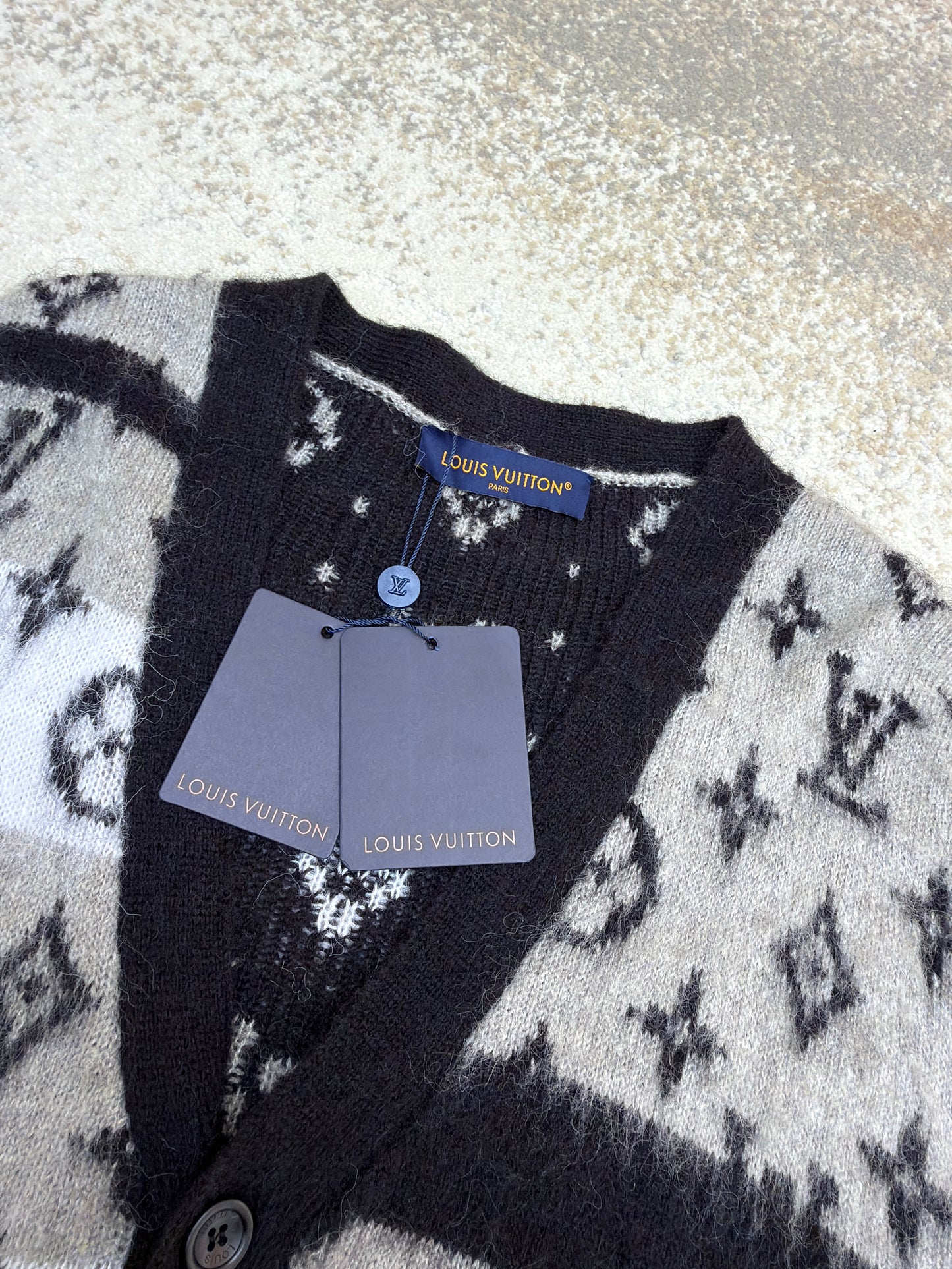 LOU CARDIGAN