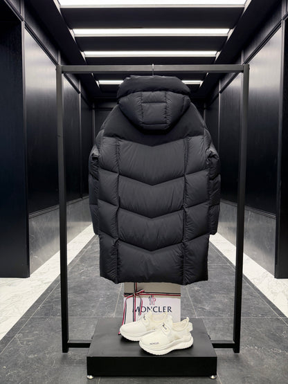 MONC MATT BLACK COAT