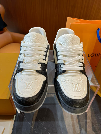 LOU TRAINERS