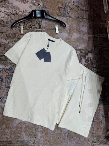 LOU T-SHIRT