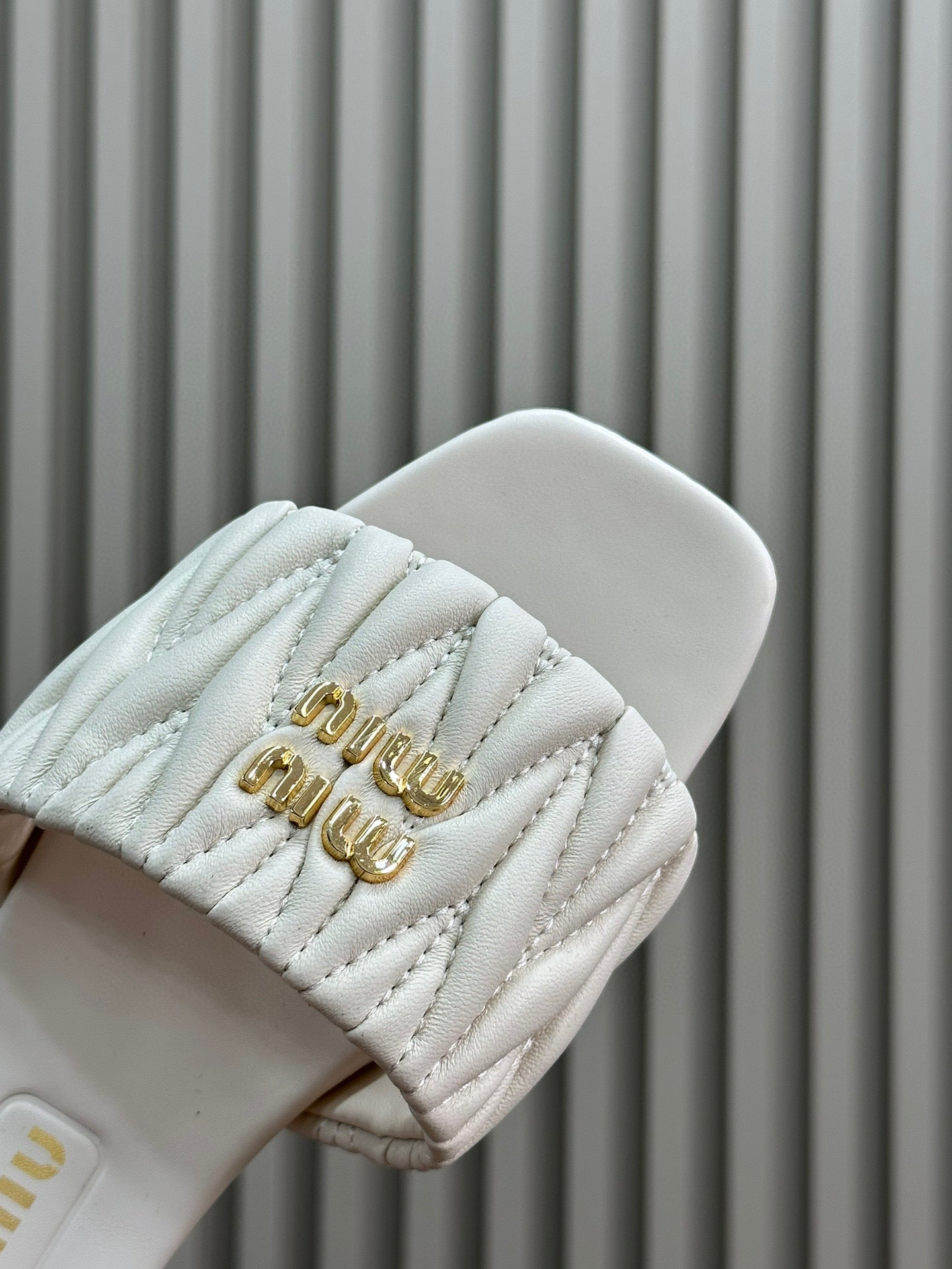 MIU M SANDALS