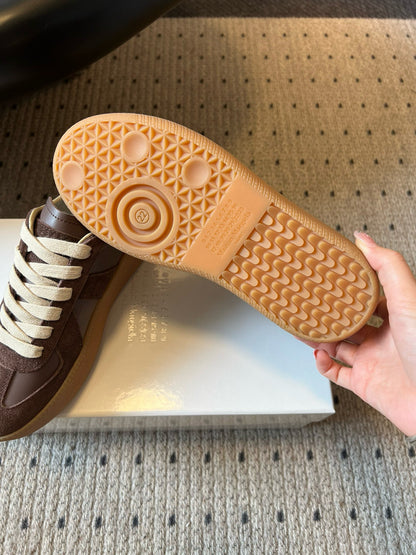 MAISON M SNEAKERS