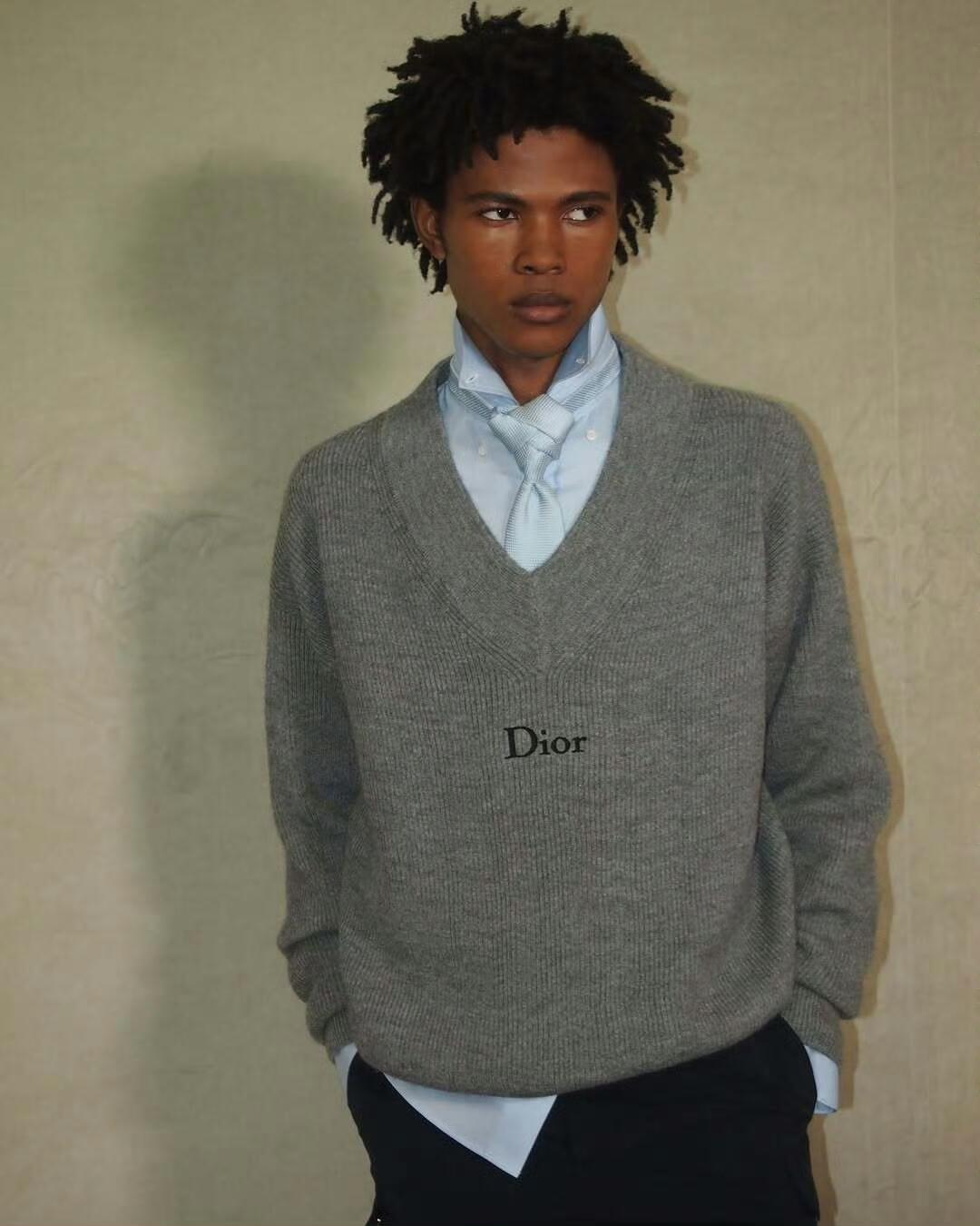 CD JUMPER