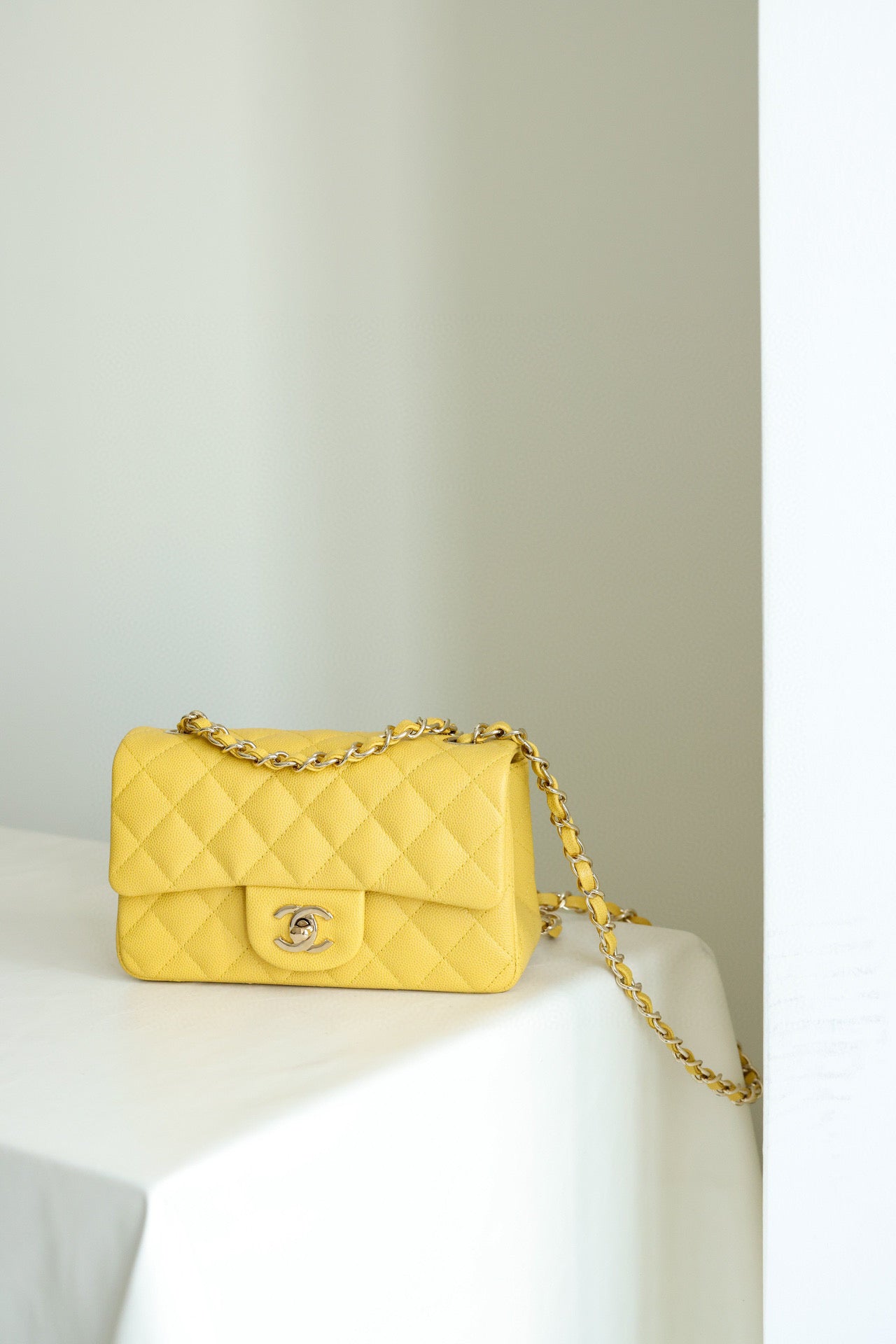 CC CLASSIC FLAP MINI BAG