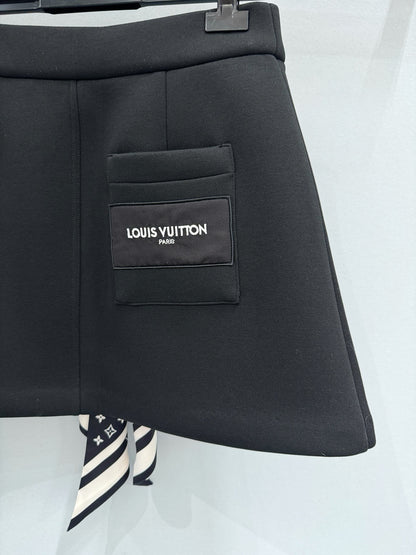 LOU SKIRT