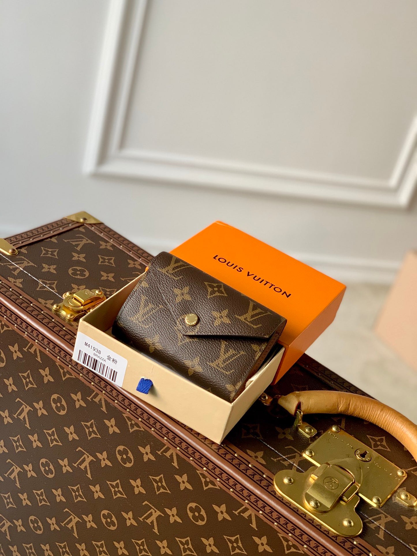 LOU VICTORINE WALLET