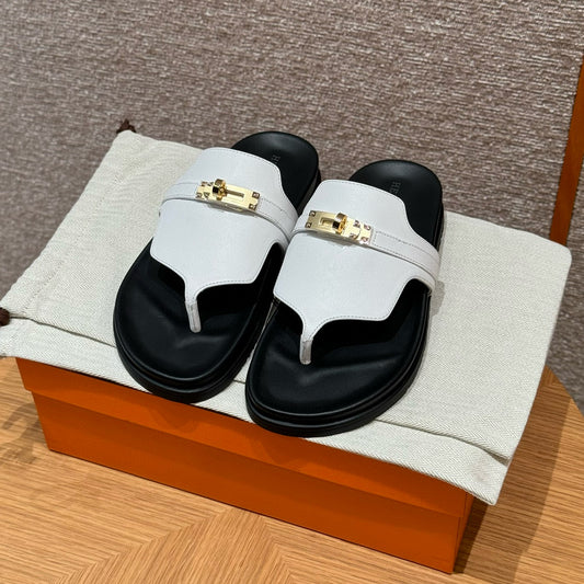 HERM EMPIRE SANDALS