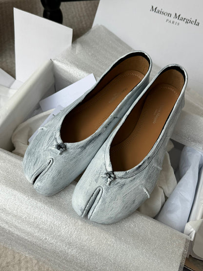 MAISON M TABI BALLET FLATS