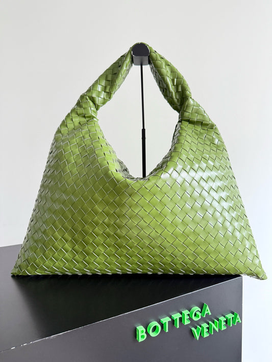 BOTT V LARGE HOP BAG