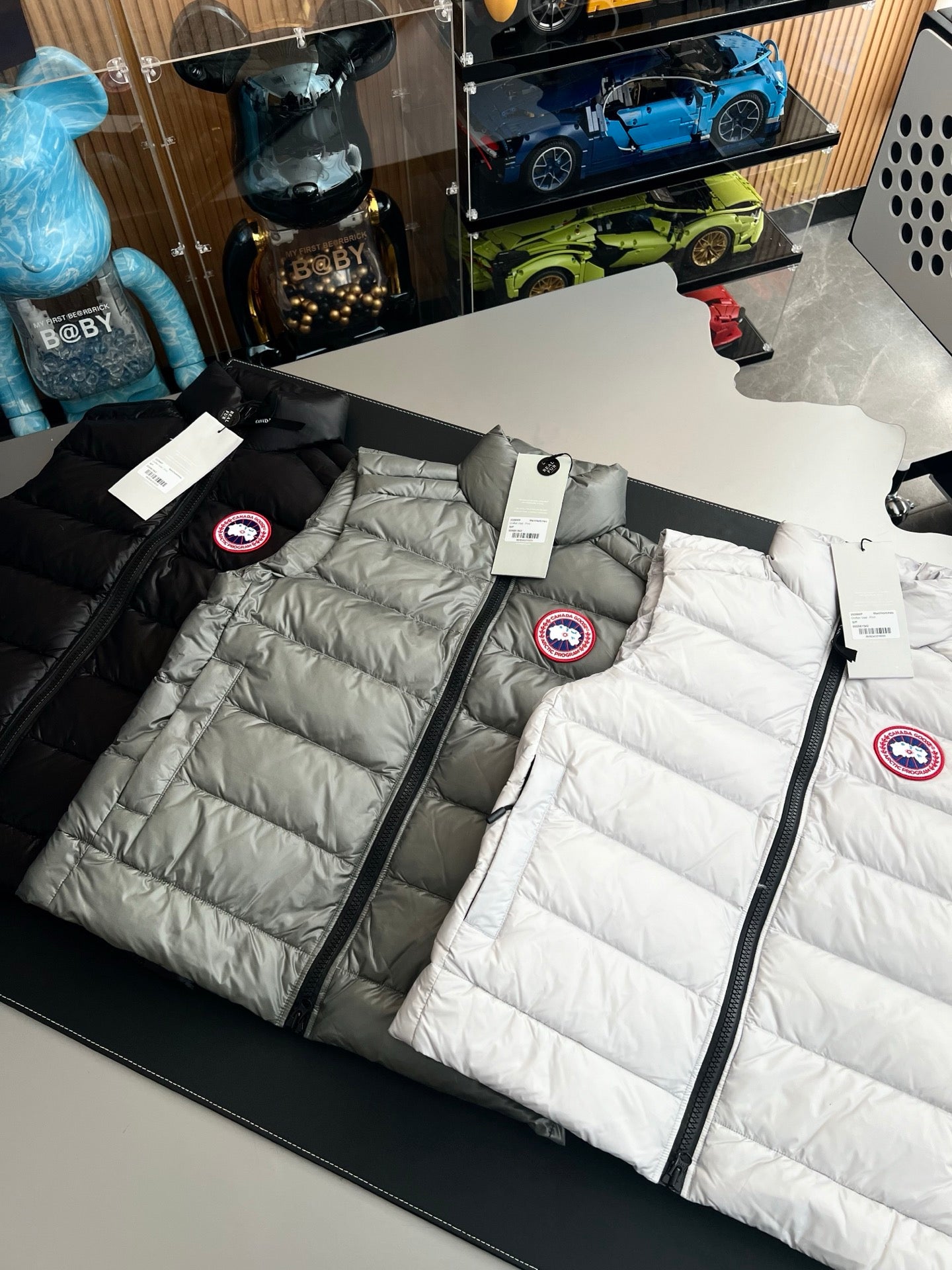 CANADA G VEST