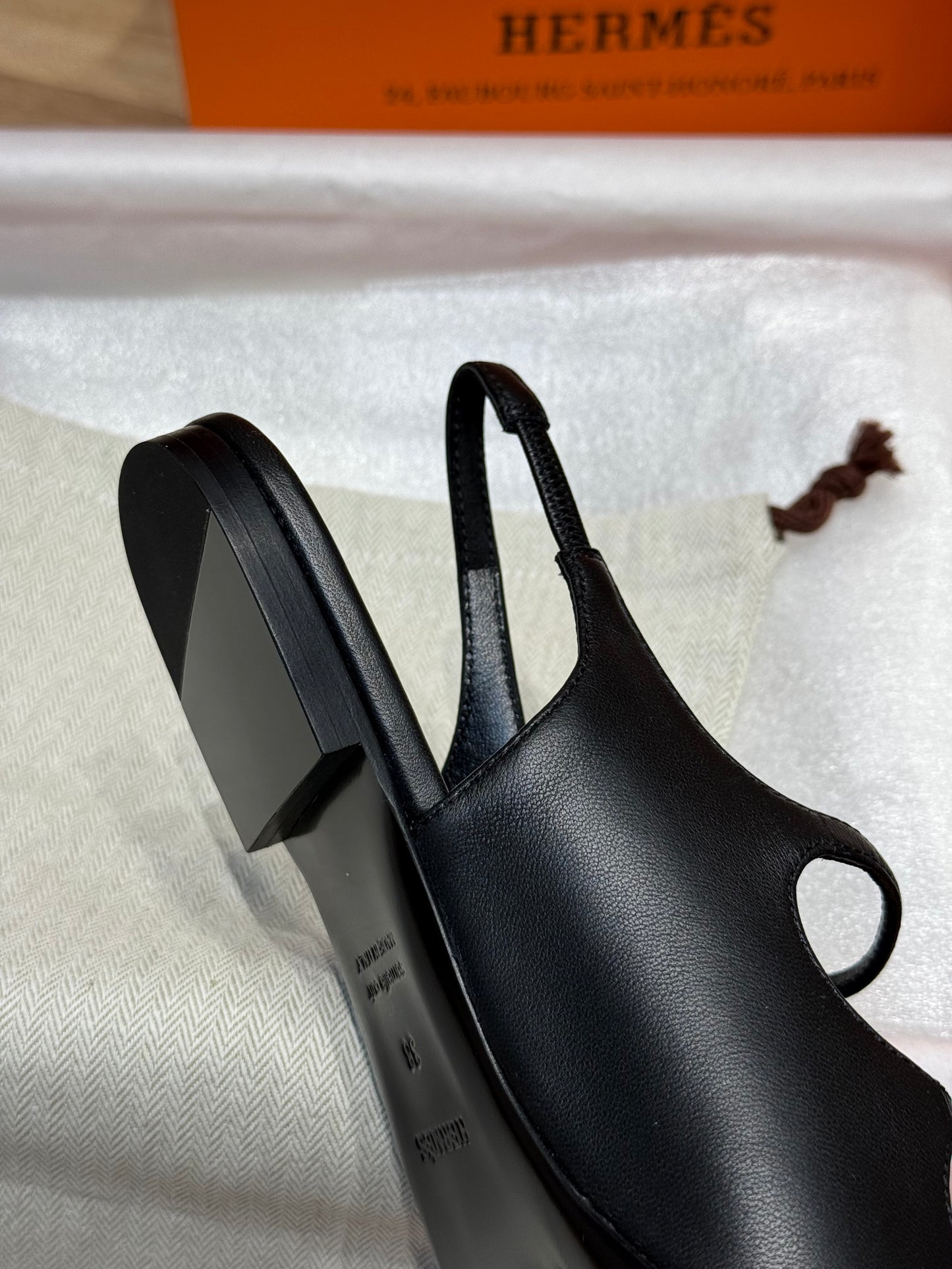 HERM MILA SLINGBACK