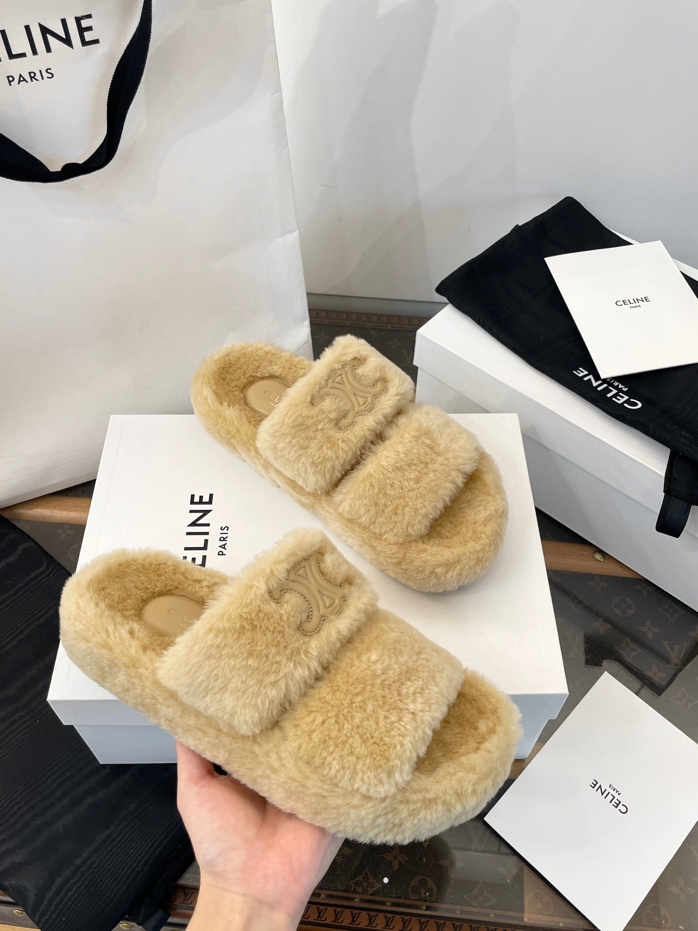 CEL FUR SLIDES