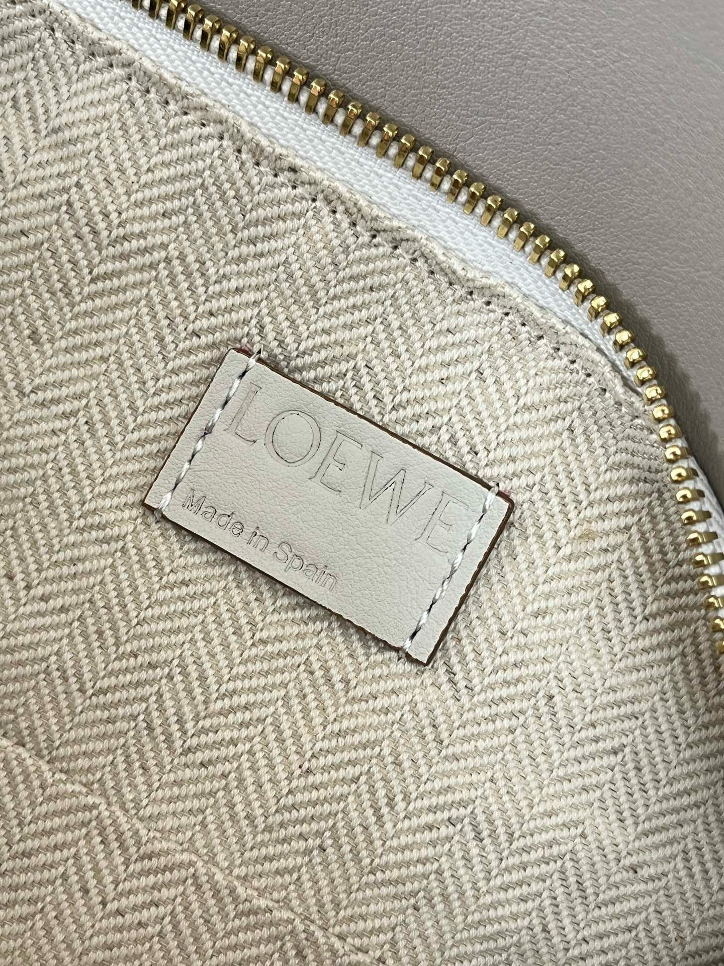 LOEW SMALL PUZZLE BAG