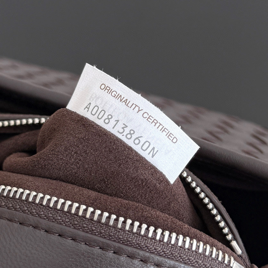 BOTT V VENETO FLAP MESSENGER BAG