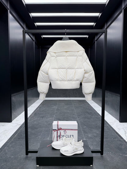 MONC JADEITE JACKET