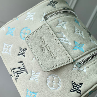 LOU DOPP KIT TOILETRY BAG