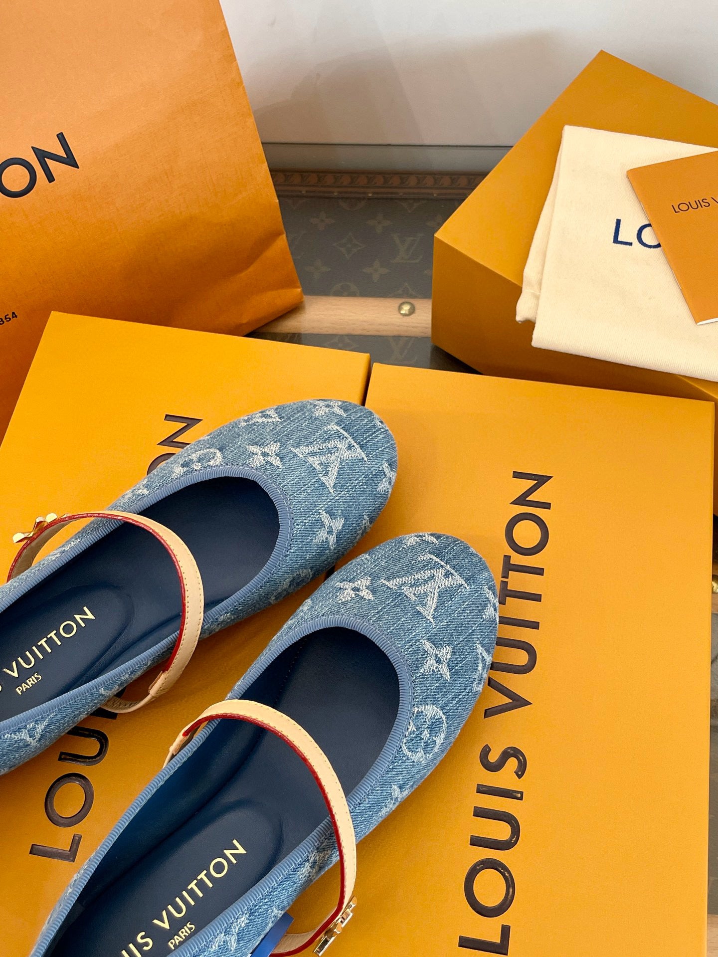 LOU ROMY BALLET FLATS
