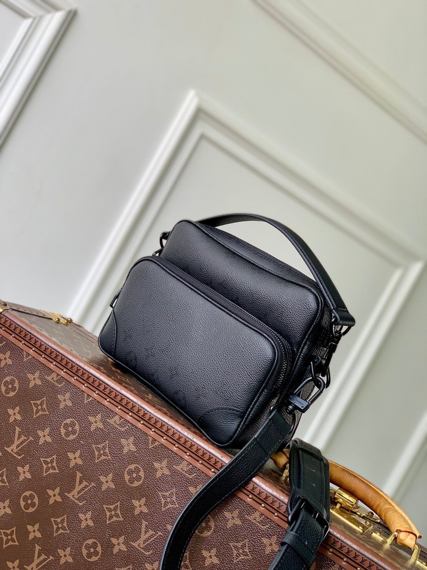 LOU NIL BAG