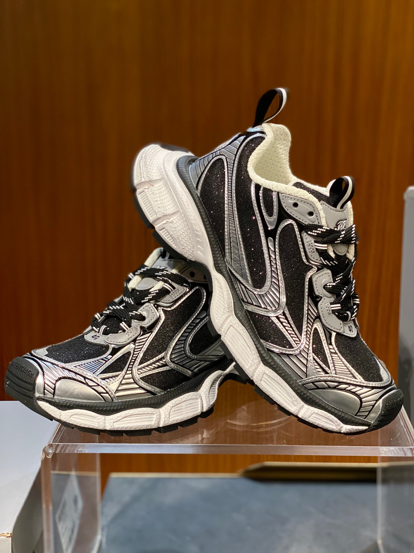 BAL 3XL TRAINERS