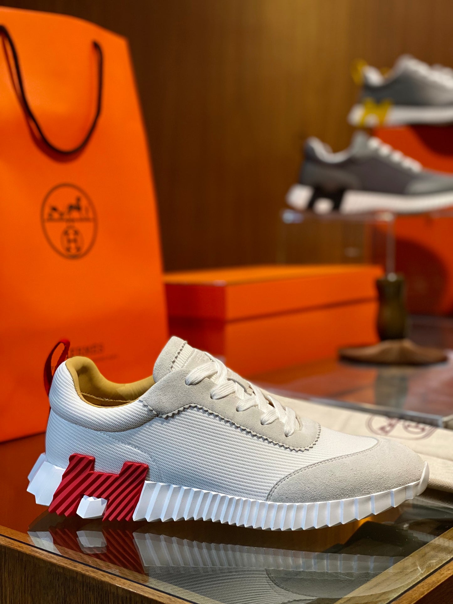 HERM BOUNCING SNEAKERS