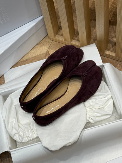 MAISON M TABI BALLET FLATS