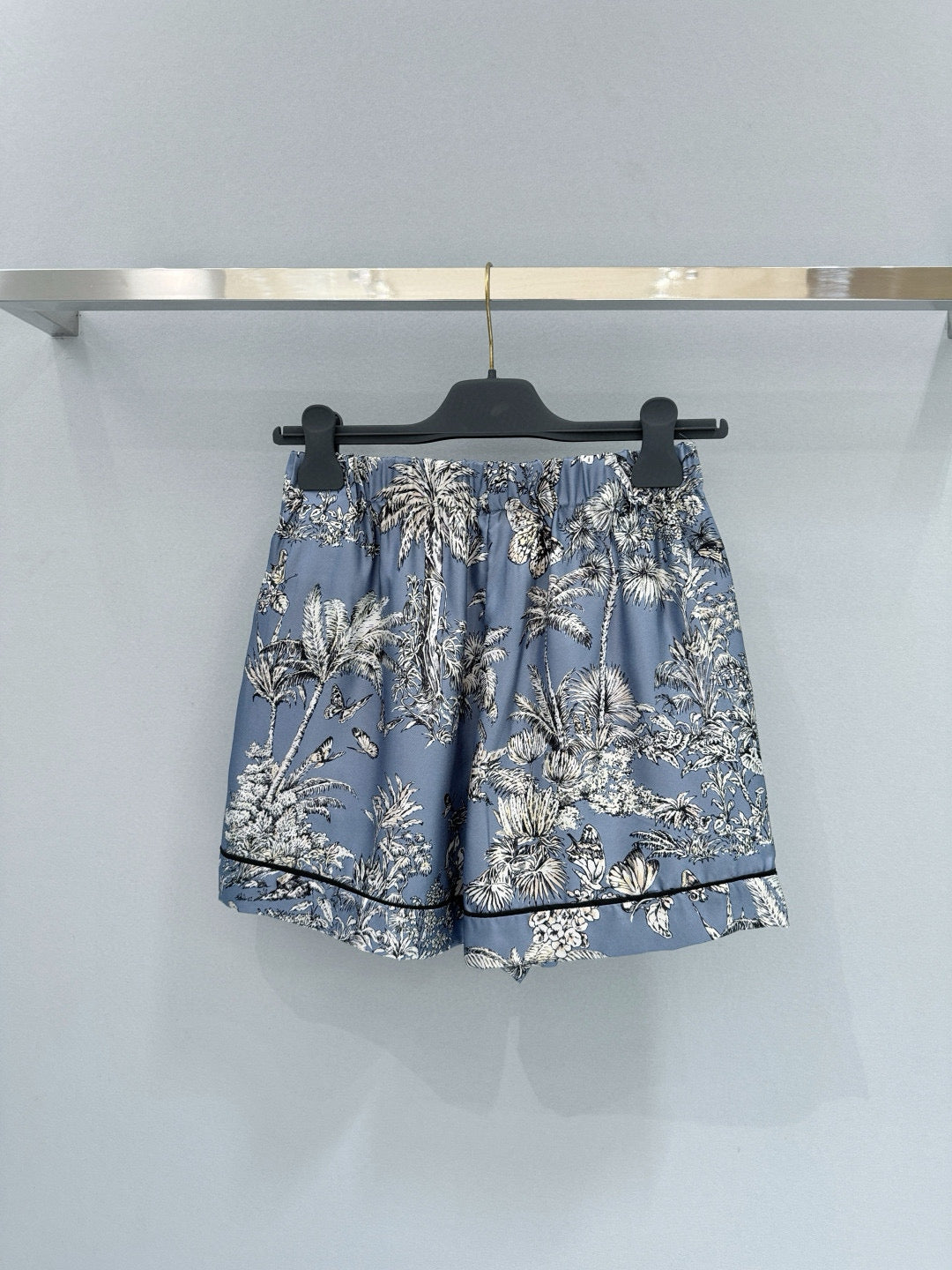 CD SHORTS