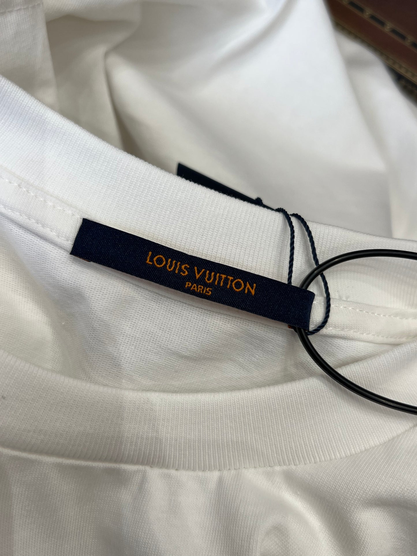 LOU T-SHIRT