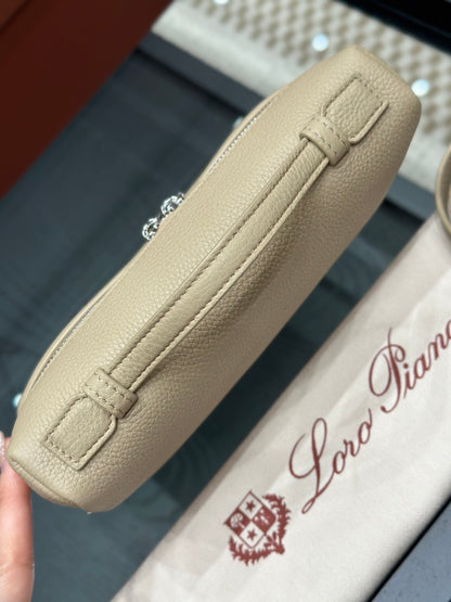 LORO P EXTRA POCKET L19 BAG