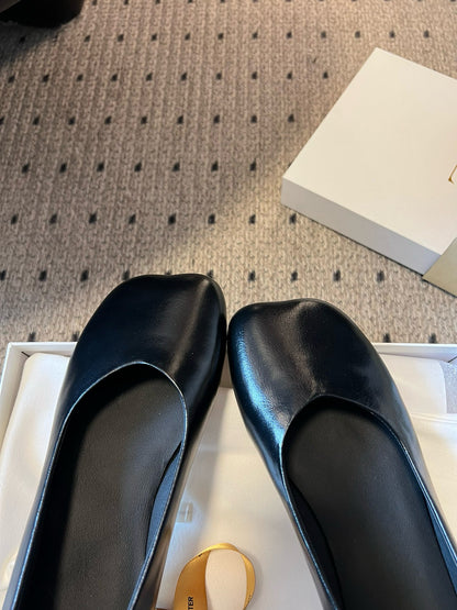 THE ROW BALLET FLATS