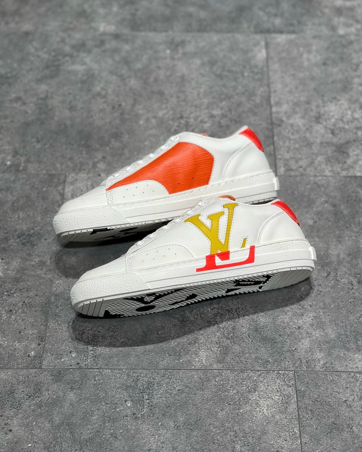 LOU TRAINERS