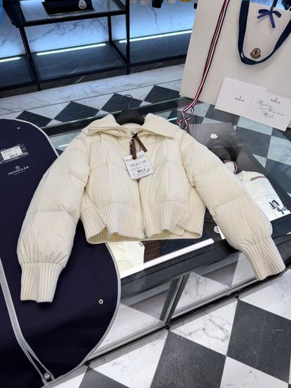 MONC JADEITE JACKET